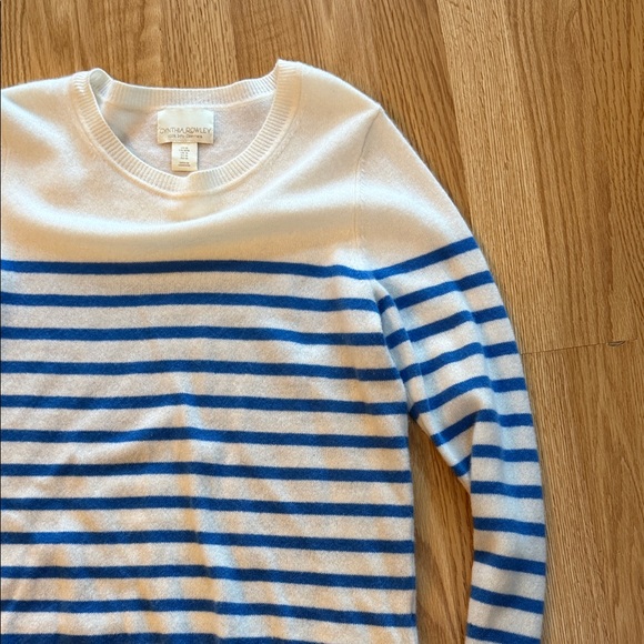 Classic Blue Striped Women's Sweater cashmere - Picture 3 of 4